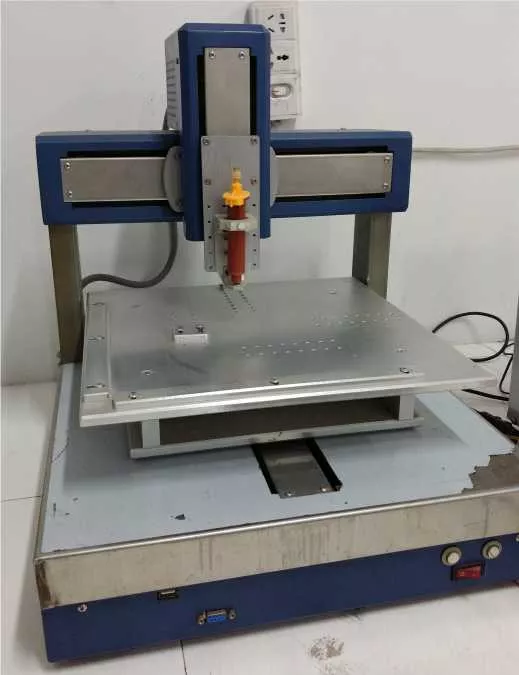 3D automatic dispensing machine